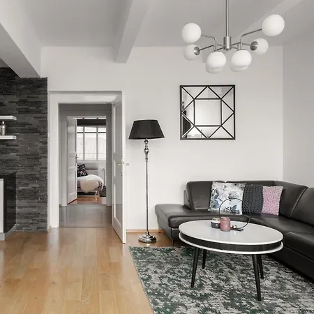 Luxurious Narodni Apartment